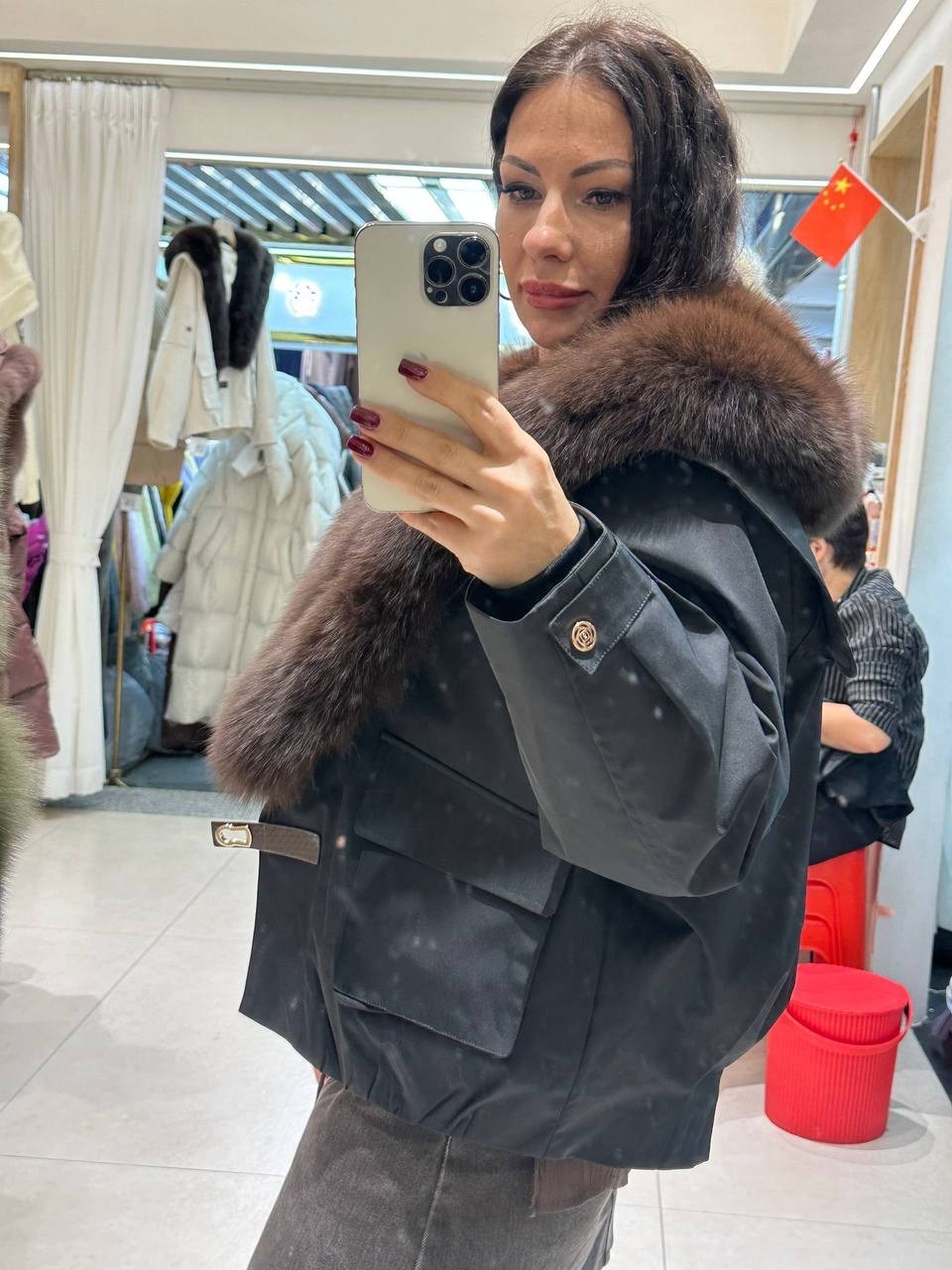 парка с мехом,парка с меховым,куртка женская с мехом,женская парка натуральный мех,женская куртка с натуральным лисьим мехом