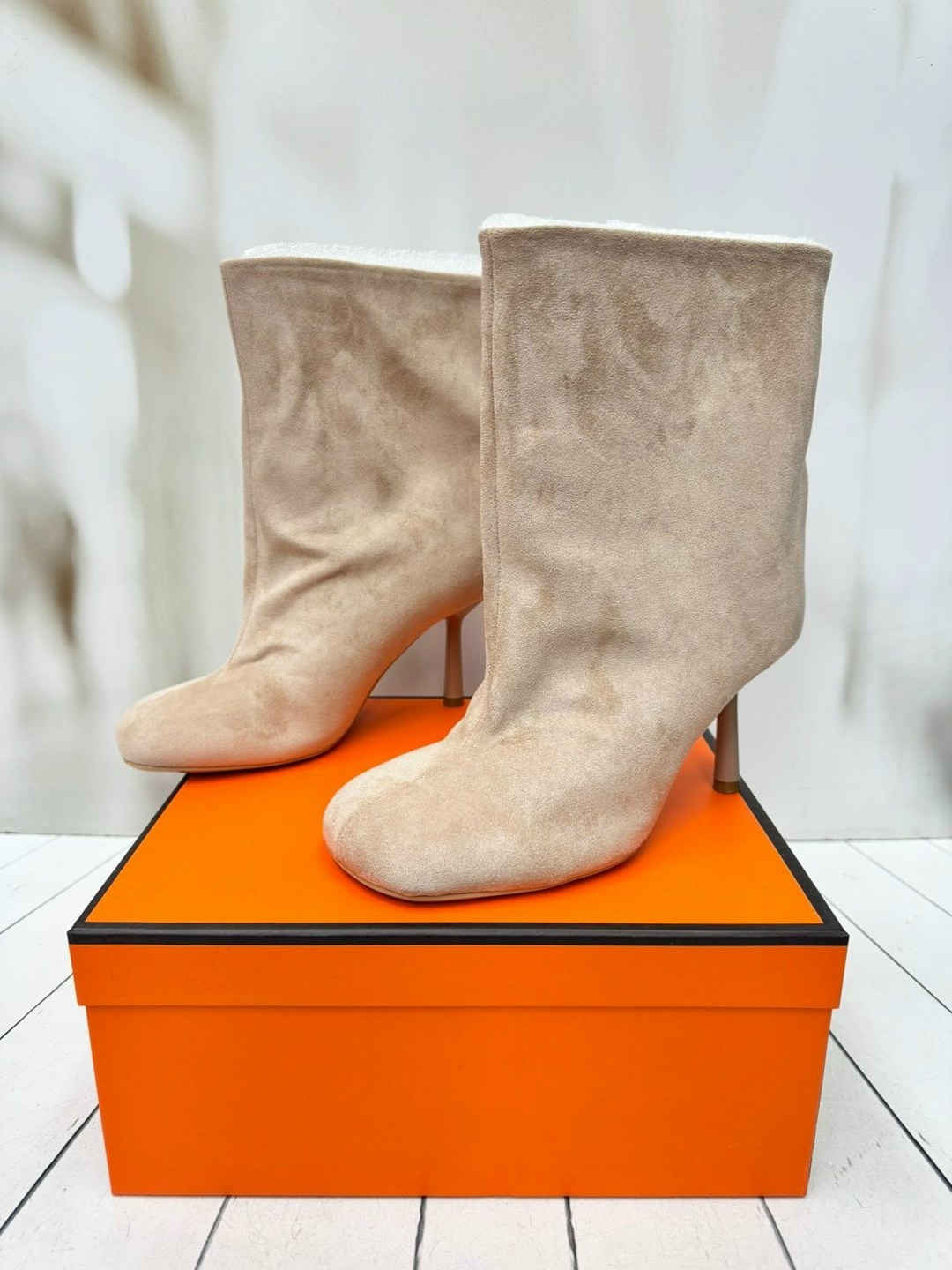 ,женские ботильоны,замшевые ботильоны,ботильоны из замши,короткие сапоги