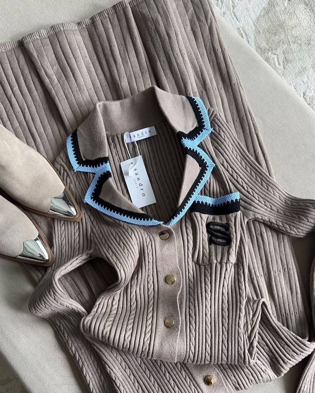 стильное платье,трикотажное платье,платье лапша,платье с воротником,платье женское