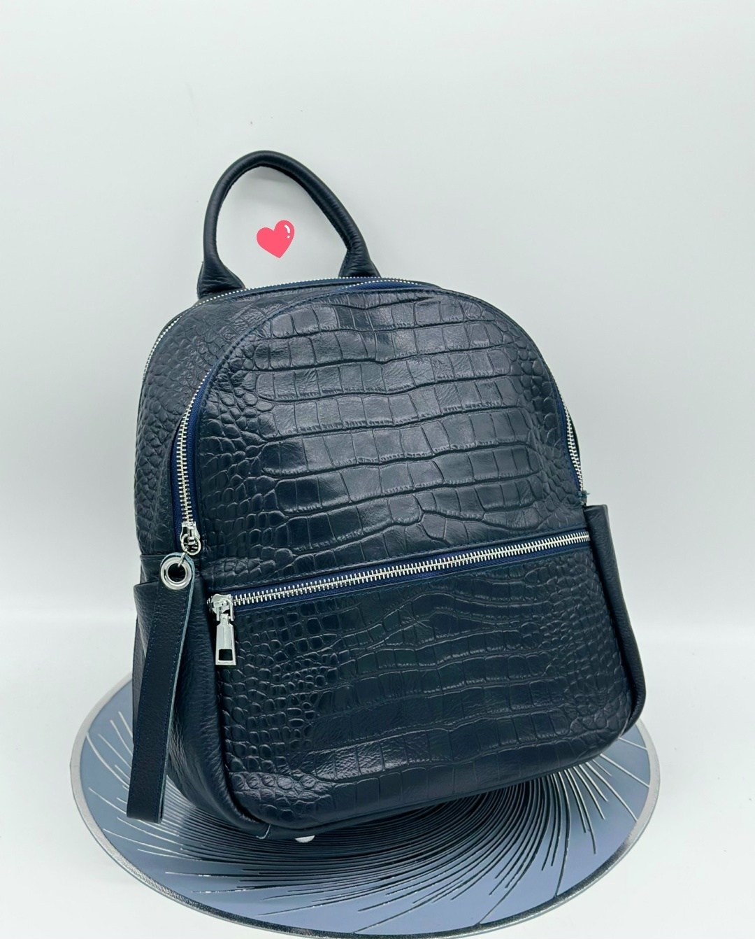 женские рюкзаки,рюкзак,кожаные рюкзаки,женский кожаный рюкзак,модные рюкзаки