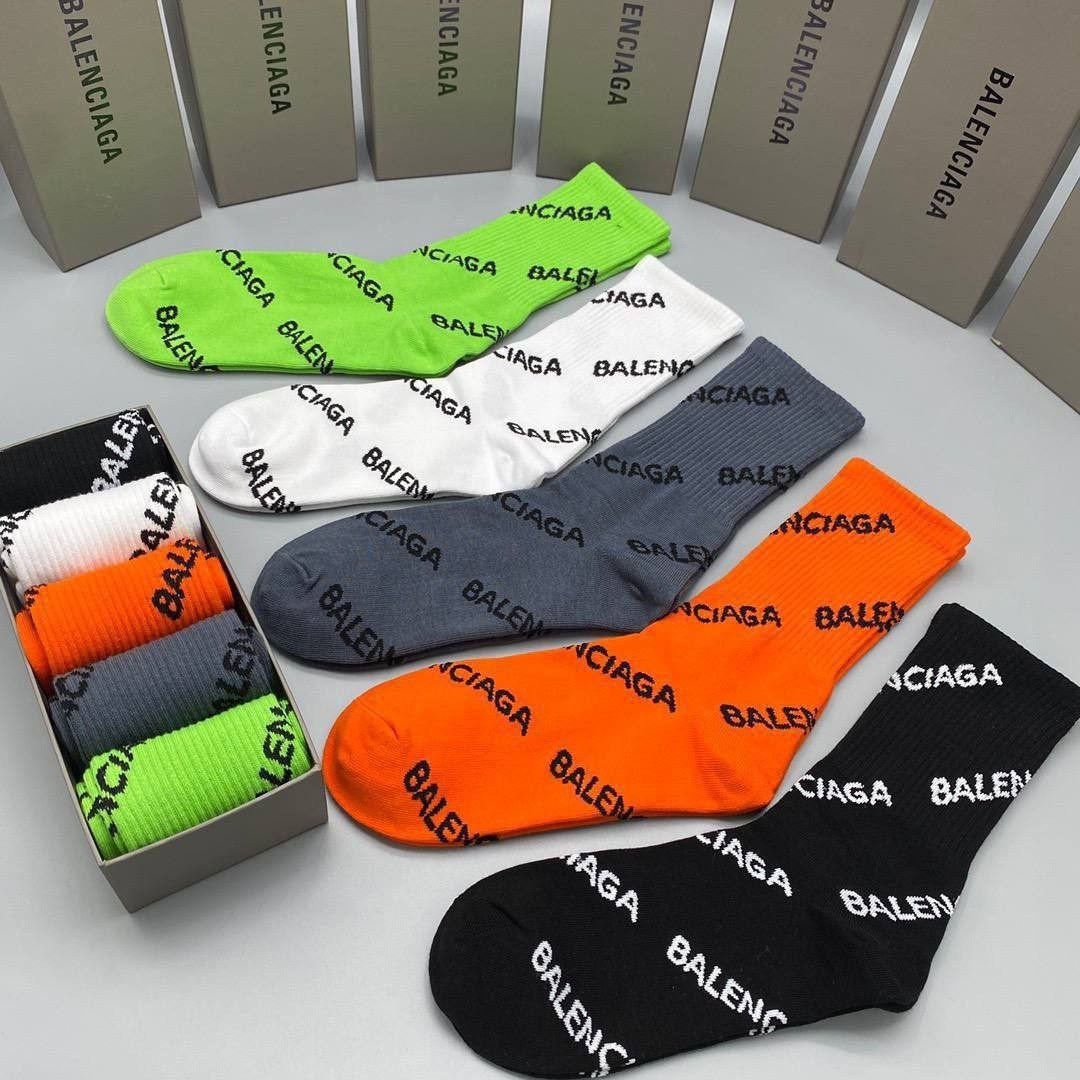 носки balenciaga,комплект носков balenciaga,balenciaga socks,баленсиага сокс,мужские черные носки balenciaga