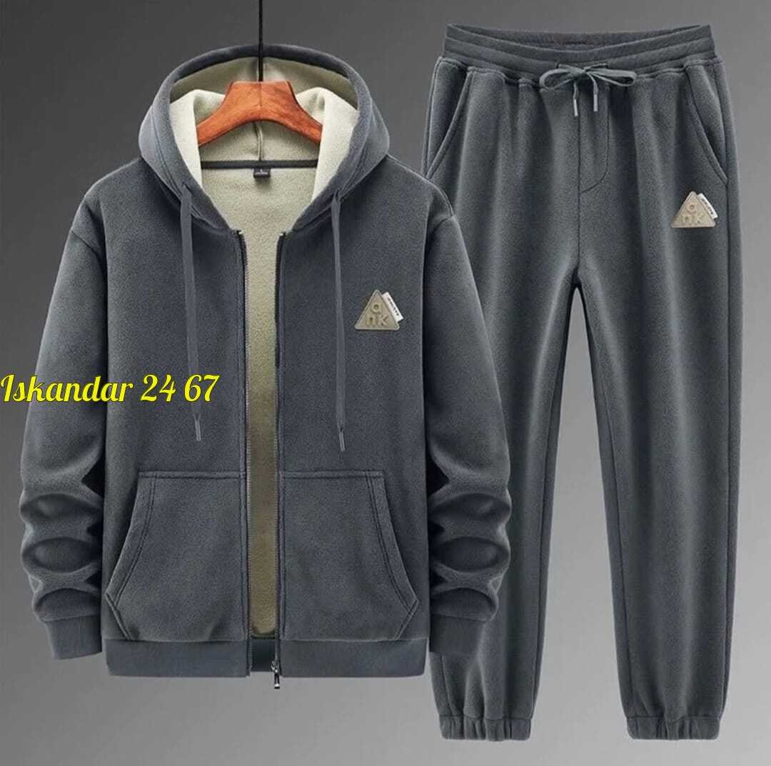 костюм спортивный мужской,cпортивный костюм теплый,костюм спортивный мужской теплый,спортивные костюмы,спортивный костюм мужской на флис