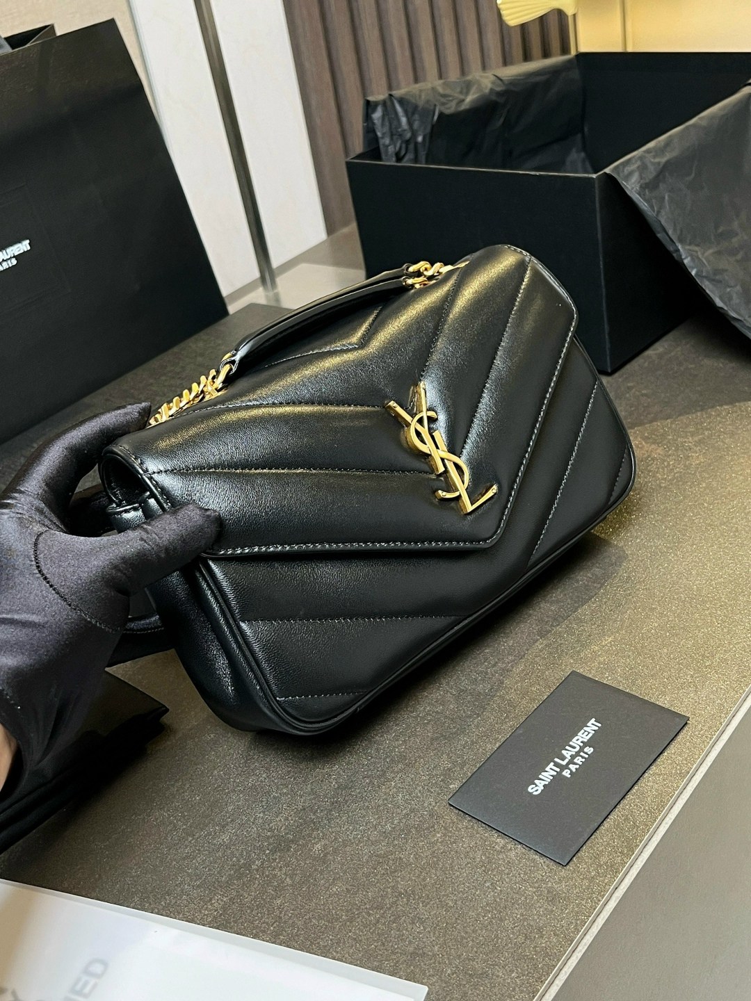 сумка на плечо saint laurent,yves saint laurent сумка на плечо,yves saint laurent сумка,сумка saint laurent,сумка на плечо