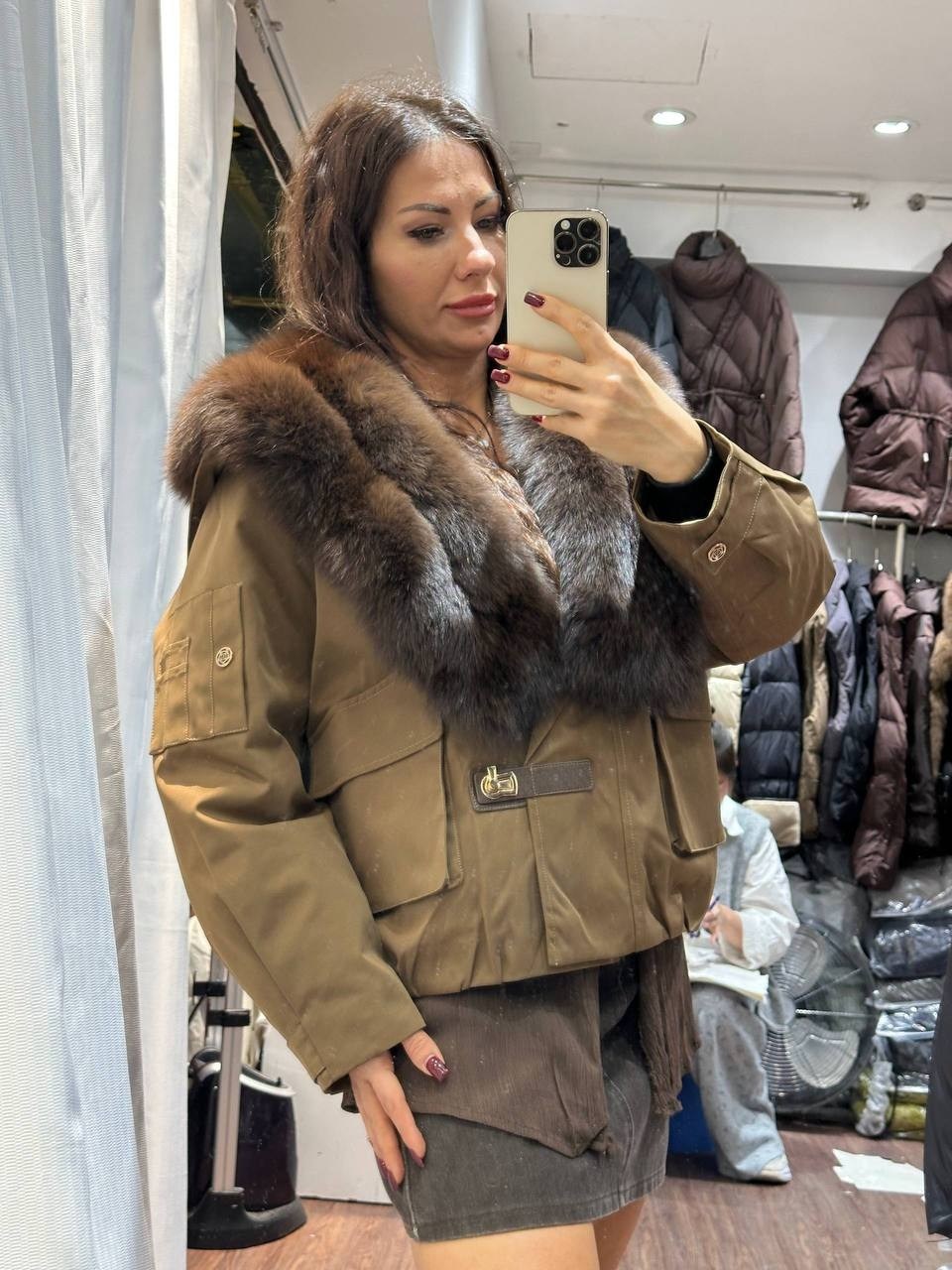 парка с мехом,парка с меховым,куртка женская с мехом,женская парка натуральный мех,женская куртка с натуральным лисьим мехом