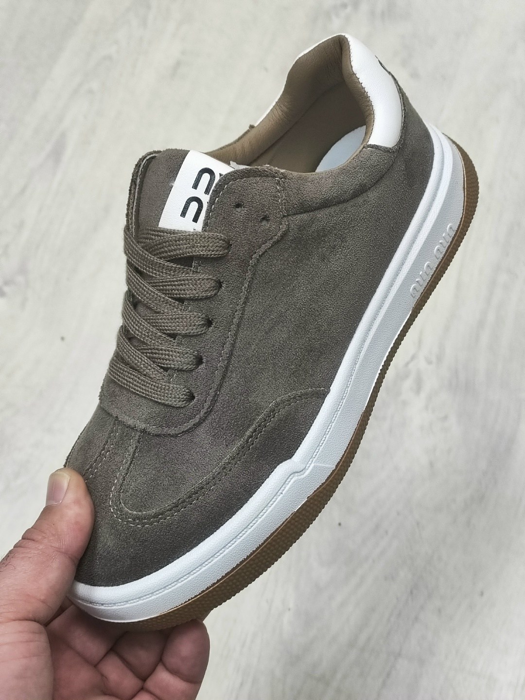 кроссовки замш,,замшевые кроссовки,замшевые кеды,кеды серые