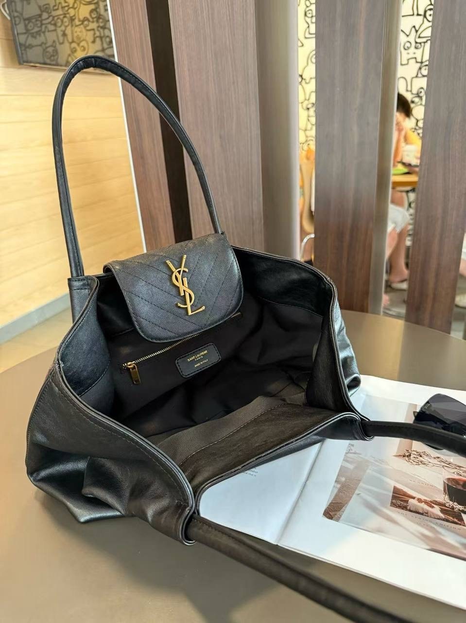 yves saint laurent сумка женская объемная,yves saint laurent сумка,сумка женская yves saint laurent,сумка saint laurent женская замша бордовая,замшевая сумка yves saint laurent 39x23 см