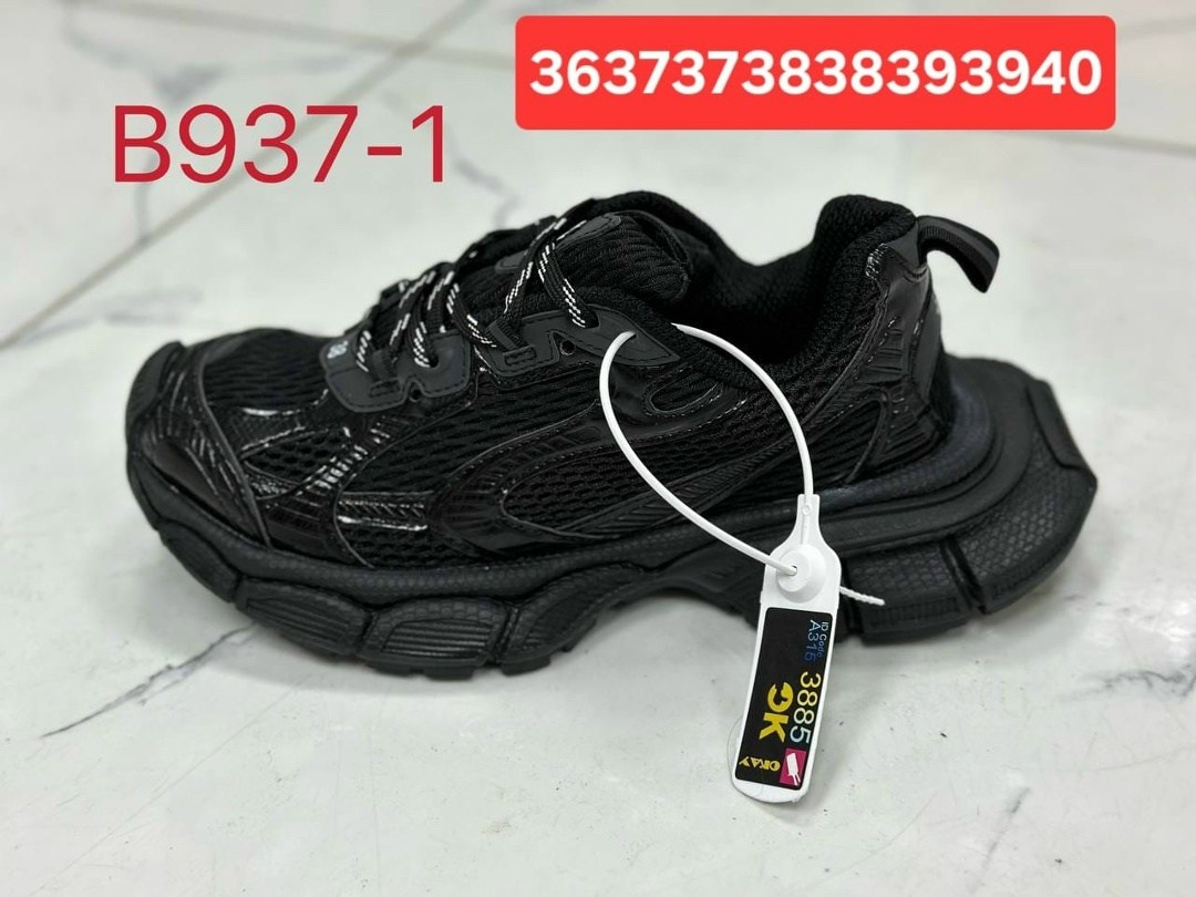 кроссовки в стиле balenciaga copy 1:1,кроссовки мужские в стиле balenciaga copy 1:1,мужские черные кроссовки balenciaga track 2,кроссовки balenciaga 3xl sneaker 'worn-out черный,кроссовки 3xl triple b