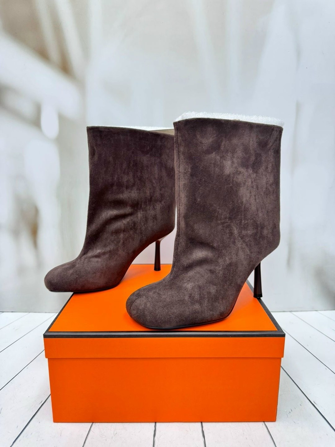 ,замшевые ботильоны,женские ботильоны, женская,ботильоны изабель марант