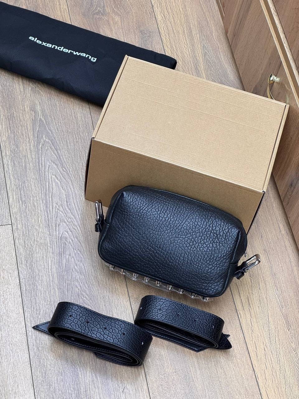 сумка,кожаная сумка,черная сумка,сумочка кожаная,сумки женская