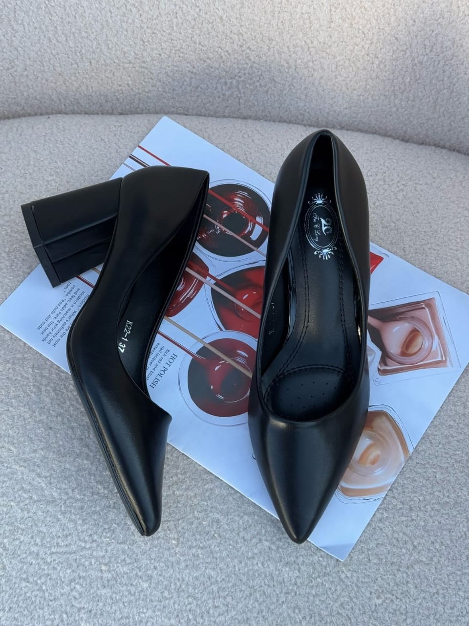 женские туфли лодочки,,туфли женские,туфли лодочка на устойчивом каблуке,туфли офисные на каблуке