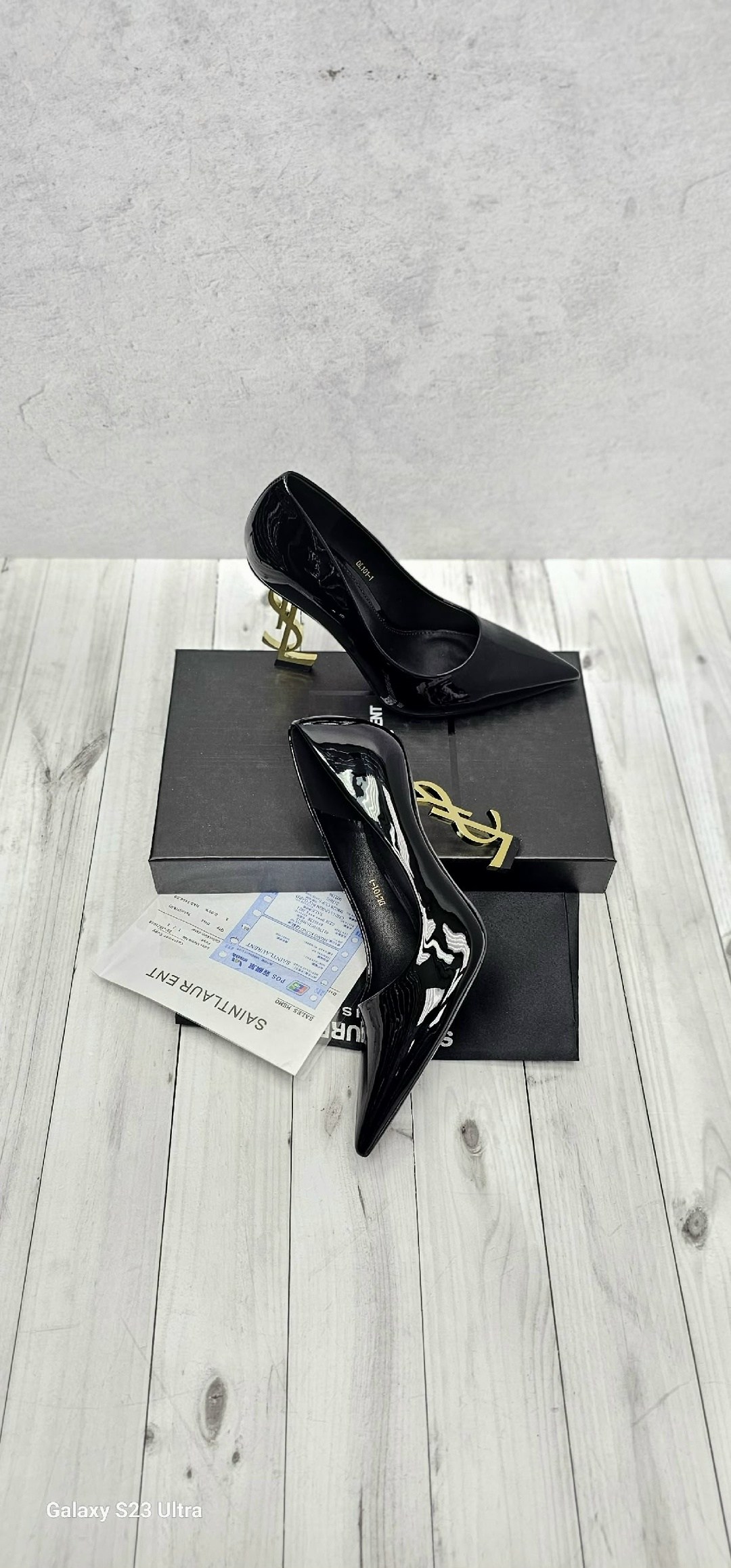 yves saint laurent туфли,,saint laurent туфли,туфли ив сен лоран с каблуком логотипом,туфли лодочка