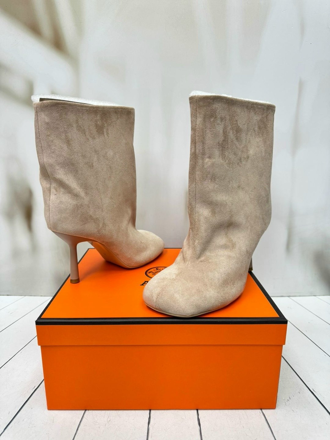 ,женские ботильоны,замшевые ботильоны,ботильоны из замши,короткие сапоги