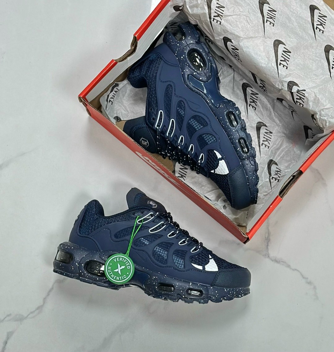 кроссовки nike air max tn terrascape plus,кроссовки nike air max terrascape plus black lime,кроссовки nike air max plus tn,кроссовки nike air max terrascape plus,кроссовки nike air max plus