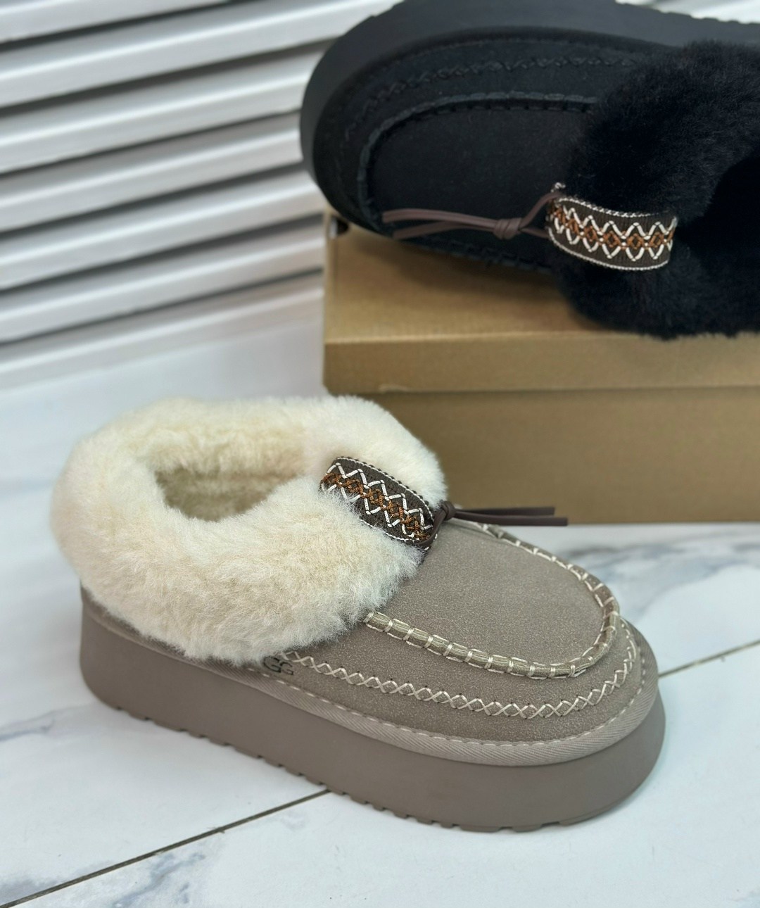 женские угги,,угги,угги замш,угги зимние с мехом