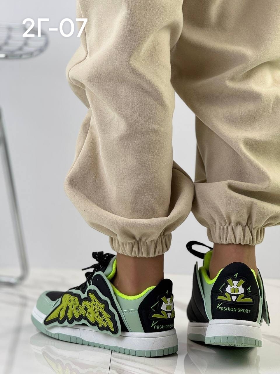 кроссовки женскиe,,модные кроссовки,спортивные кроссовки,кроссовки