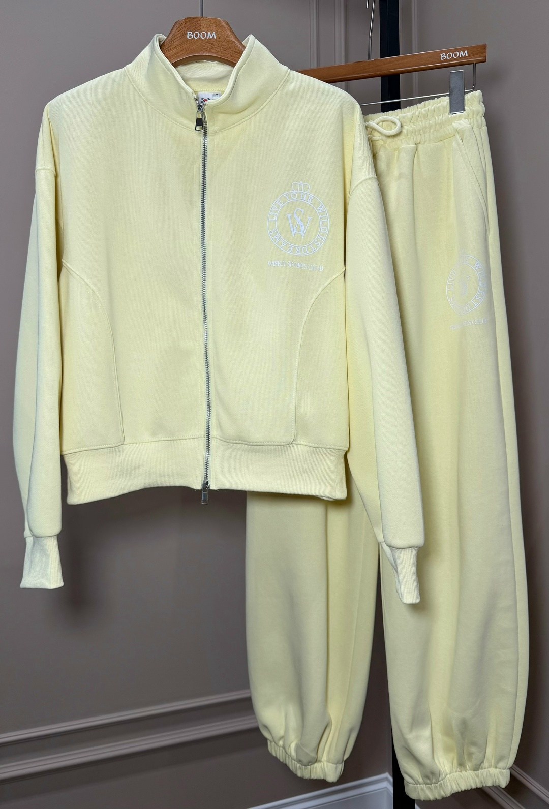 спортивный костюм,женские спортивные костюмы,женский спортивный костюм на флисе,костюм спортивный одежда,костюм