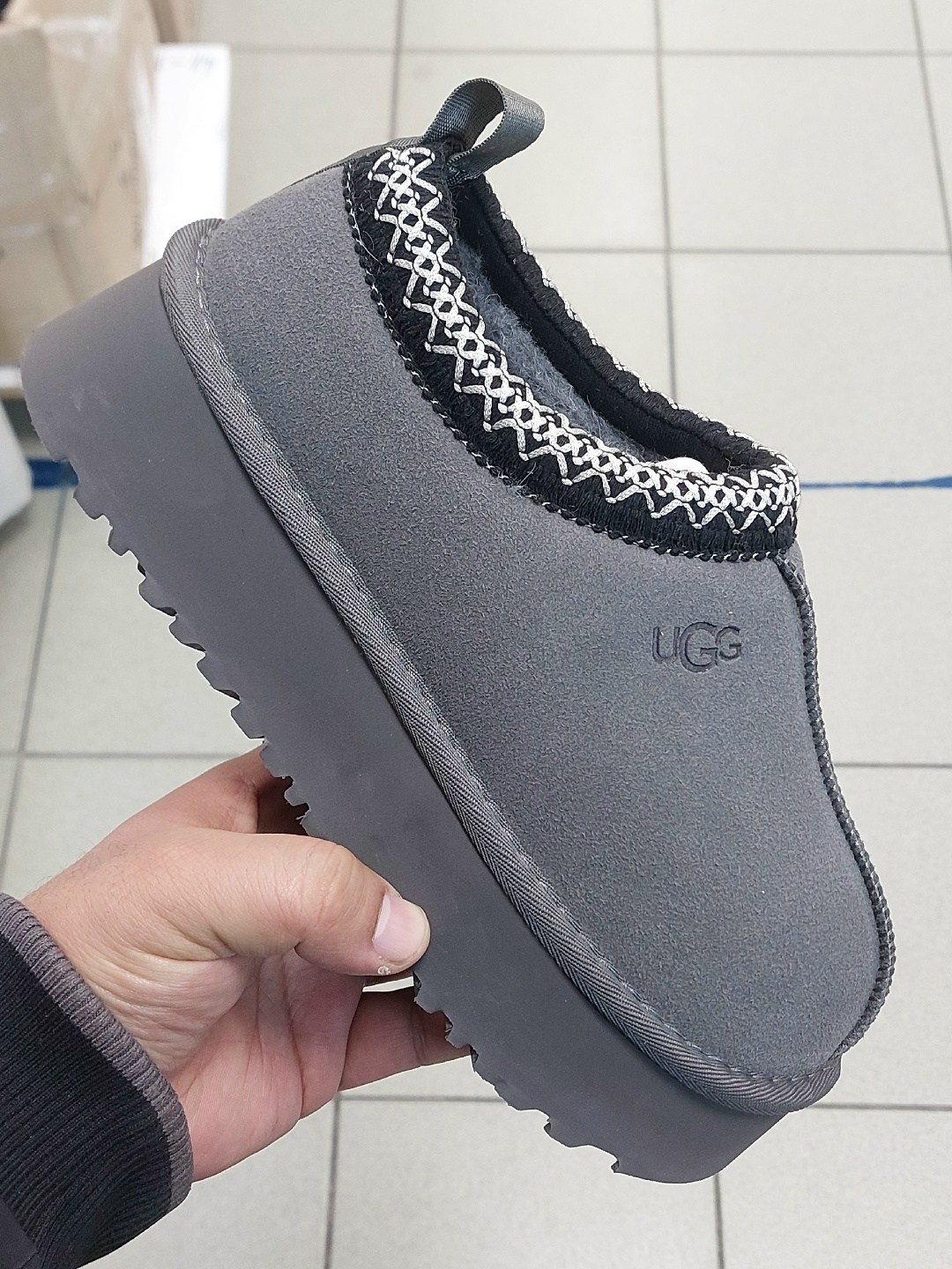 ,угги зимние женские коричневые тапки uggi 287906207,угги тапочки uggi 287907780,женская ,ugg slipper