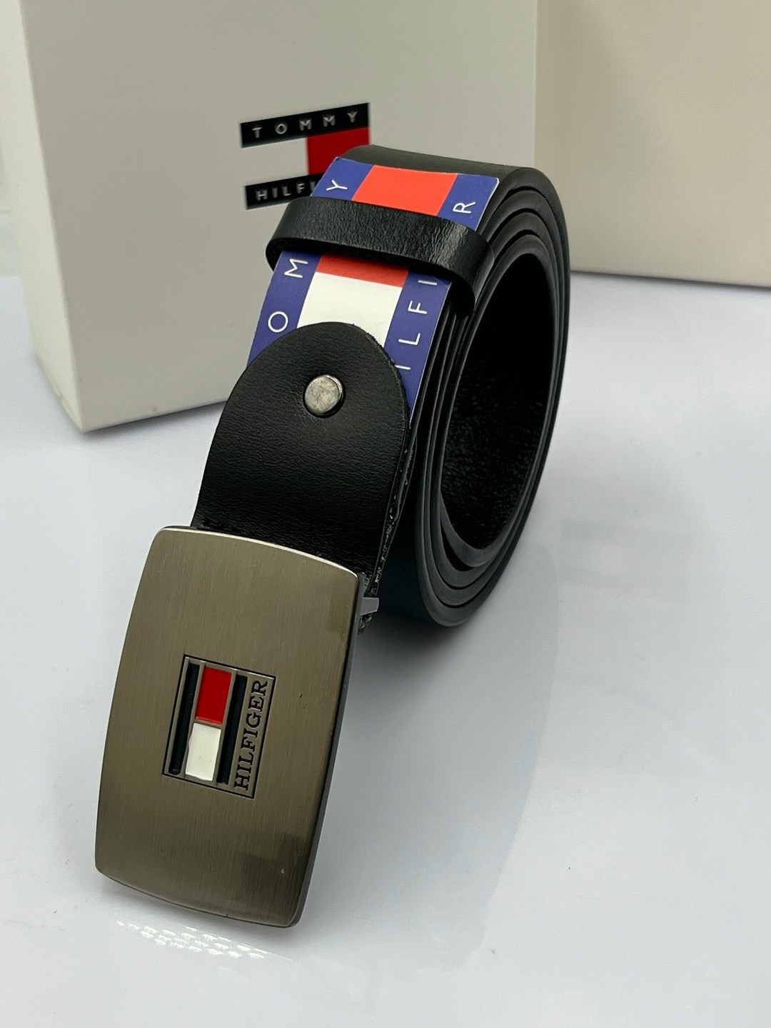 мужские ремни tommy hilfiger,ремень tommy hilfiger,мужской кожаный ремень tommy hilfiger,ремень томми хилфигер мужской,ремень мужской