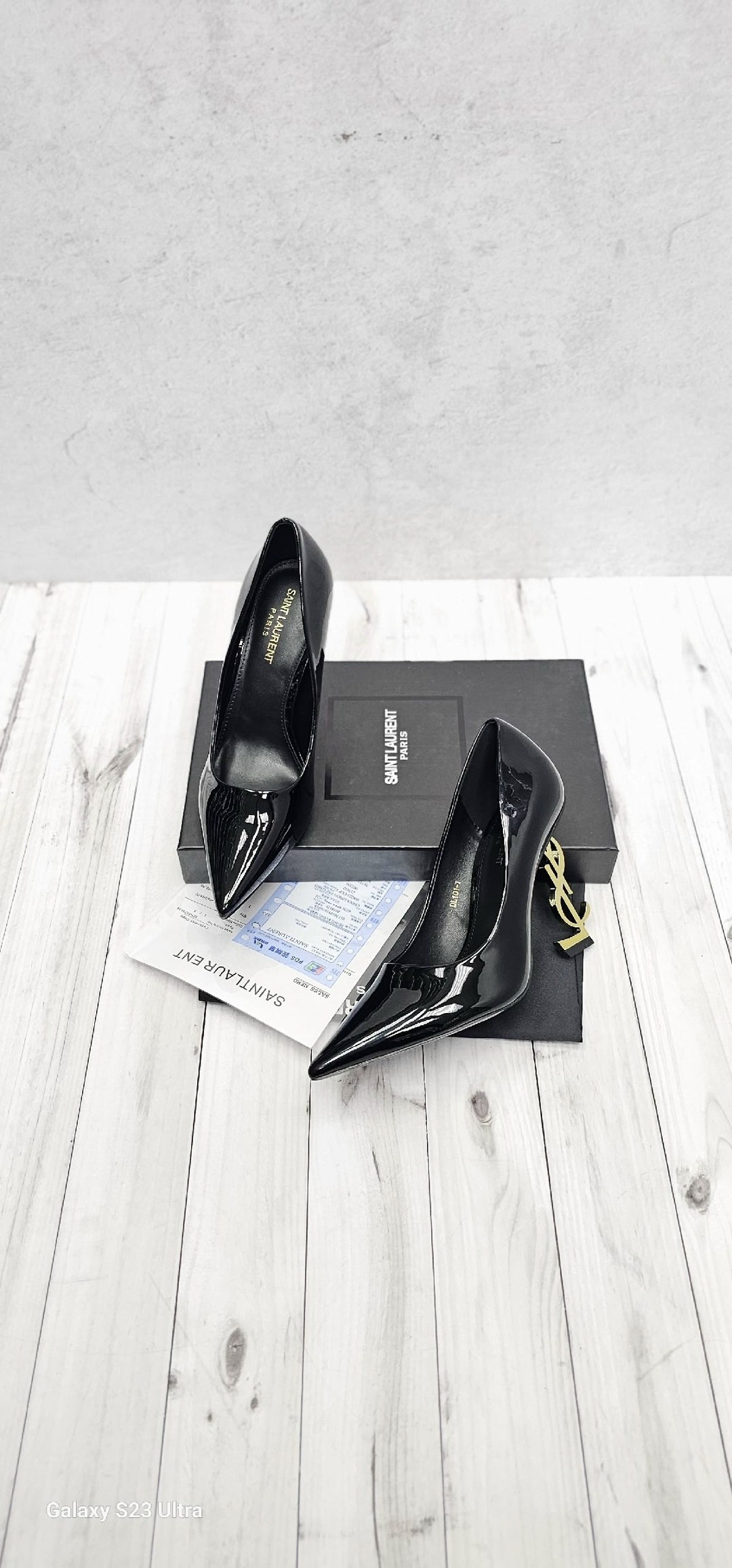 yves saint laurent туфли,,saint laurent туфли,туфли ив сен лоран с каблуком логотипом,туфли лодочка