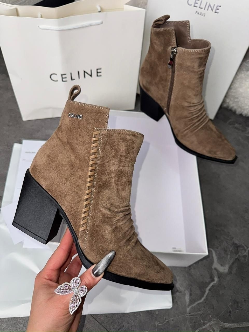 ботильоны женские,ботильоны зимние натуральная замша piniolo,замшевые ботильоны,казаки замшевые демисезонные ботинки на каблуке italyano,казаки замшевые демисезонные ботинки на каблуке italiano