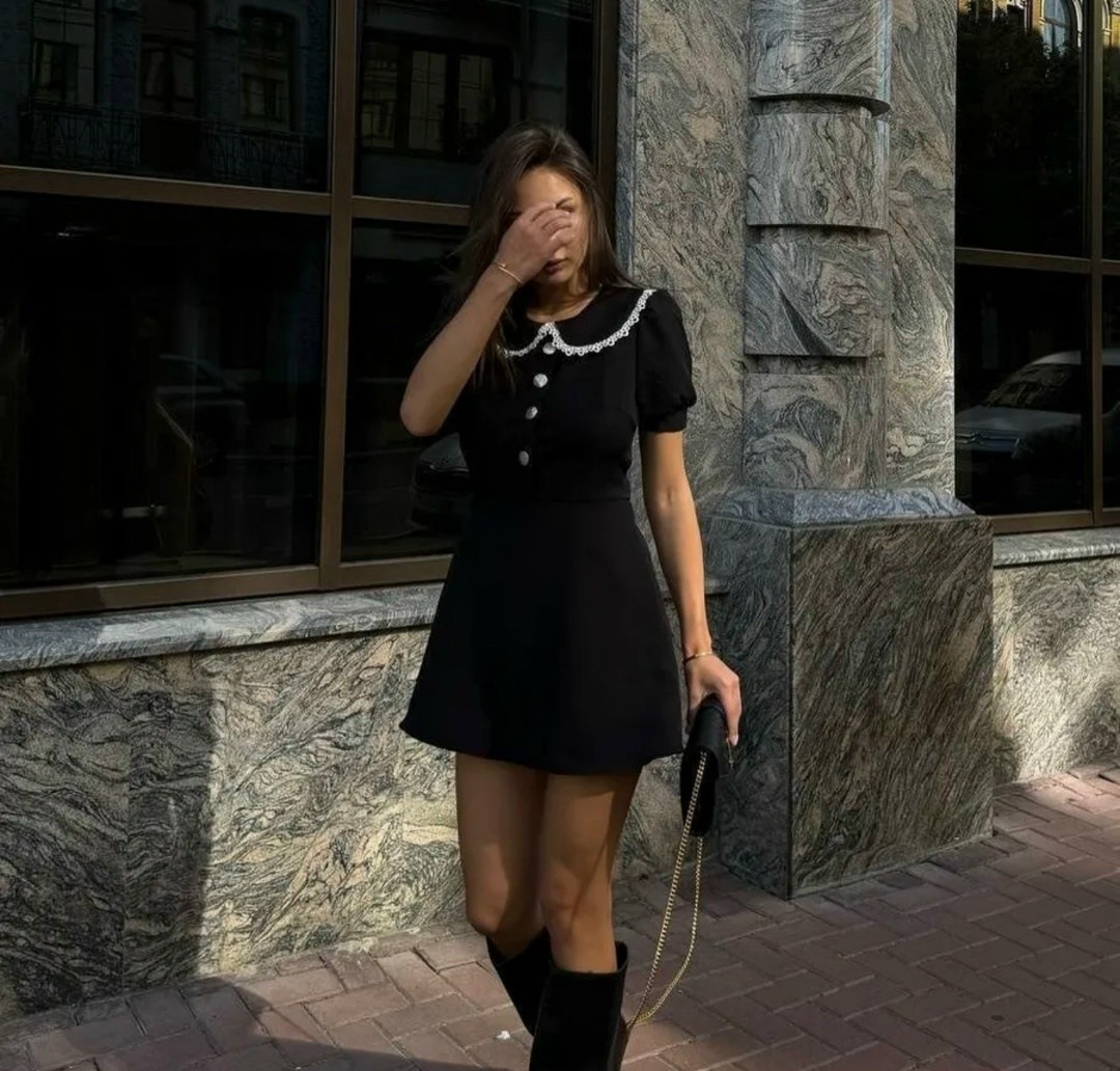 платье с воротником стильное повседневное мини,платье женское недорого стильное,облегающее модное белое мини-платье,белое платье женское,платье женская