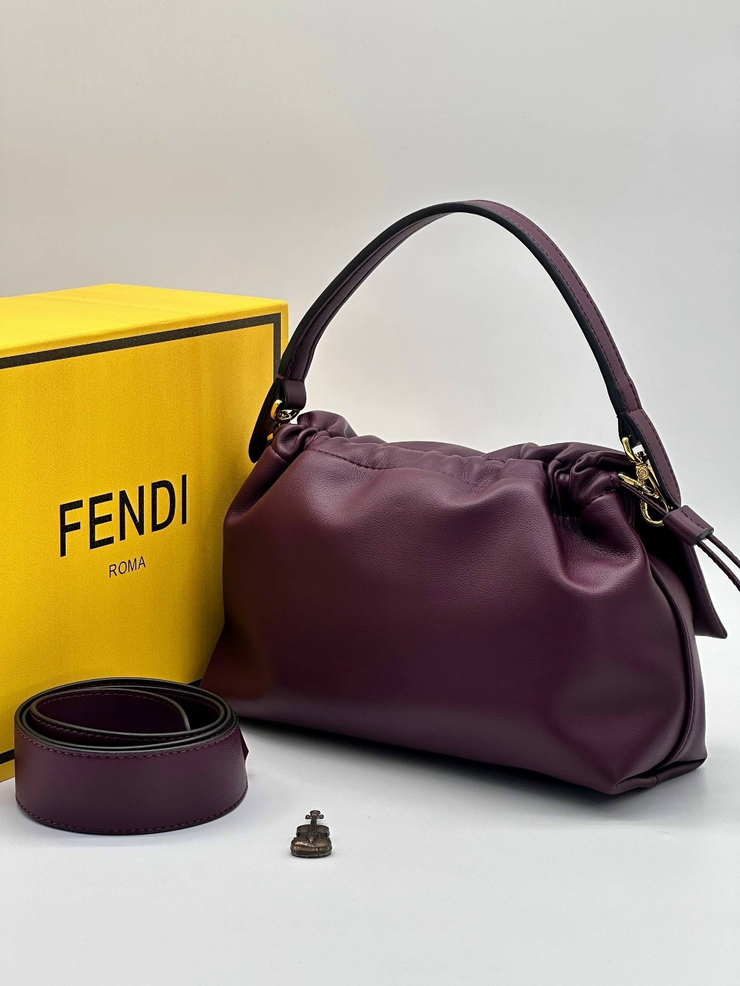 сумка fendi,женская сумка fendi,сумка фенди,женские брендовые сумки,женская брендовая сумка