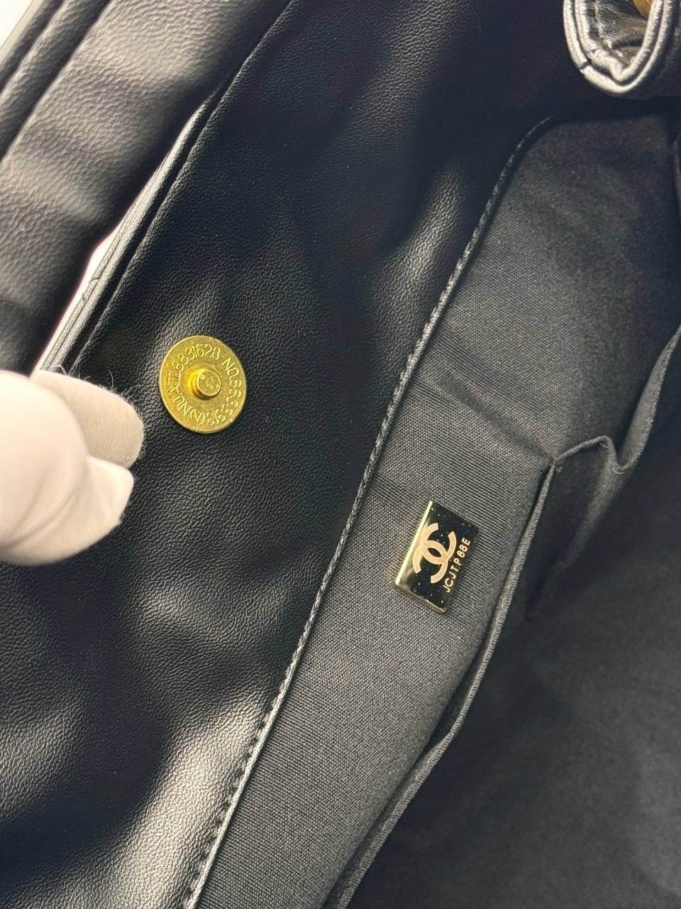 замшевая сумка chanel 25 medium бежевая,сумка женская chanel,chanel коричневая замшевая сумка тоут 25 для женщин,женская замшевая сумка chanel 35x32 см,сумка мешок женская замша chanel