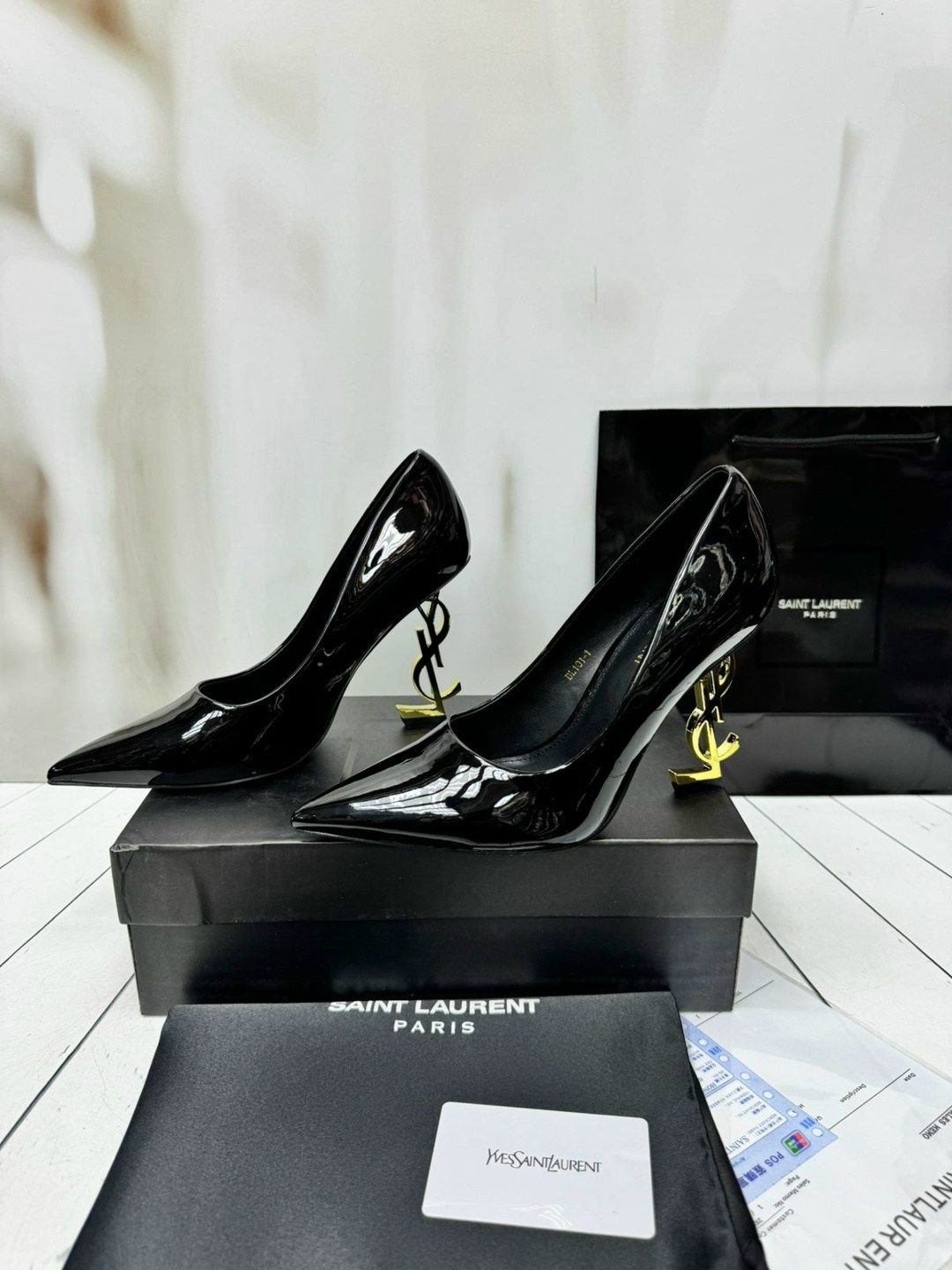 yves saint laurent туфли,туфли saint laurent,туфли-лодочки saint laurent opyum с каблуком кассандра,туфли-лодочки opyum 110 из лакированной кожи saint laurent черный,ив сен лоран туфли реплика