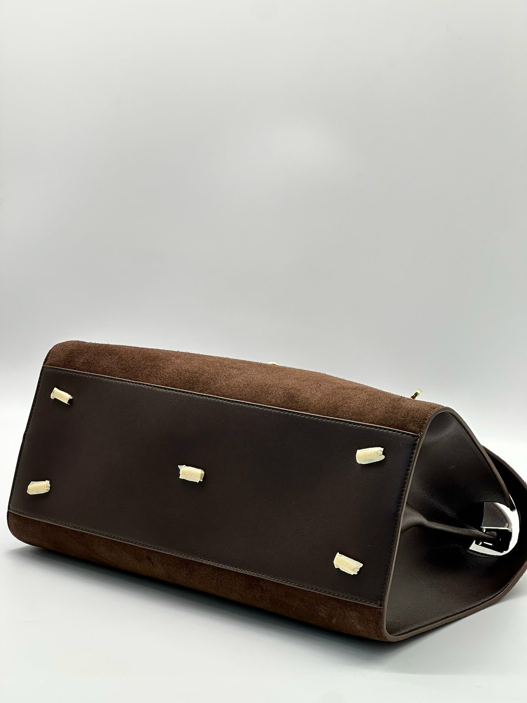 замшева коричнева сумка,замшевая сумка,сумка женская замшевая,сумка женская натуральная замша,сумка фенди замшевая