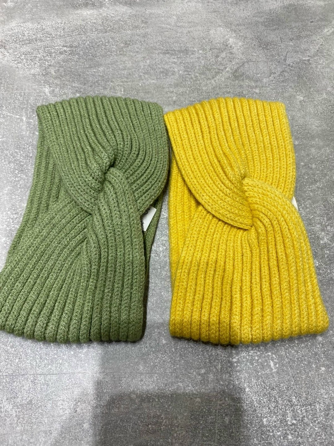 вязаная повязка на голову,вязаная повязка,повязка на голову спицами,зимняя повязка на голову,теплая повязка на голову