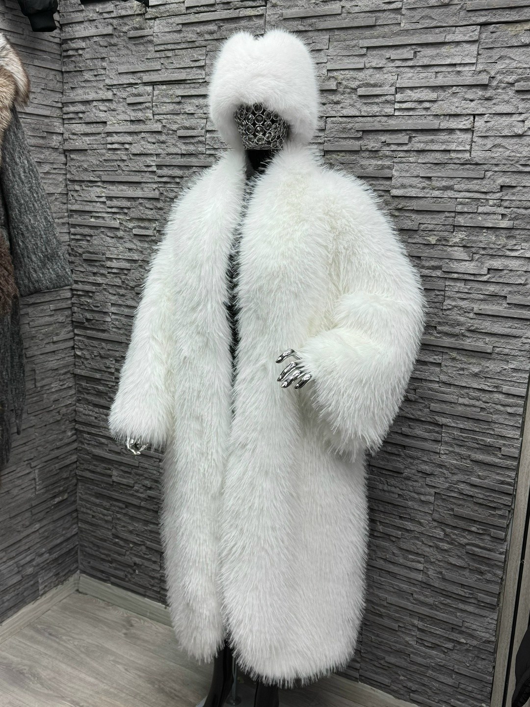 женское пальто из натуральной монгольской овечьей шерсти с капюшоном,белая шуба,женская шуба,белая длинная шуба из монгольского меха,женское пальто из натурального монгольского овечьего меха с капюшон