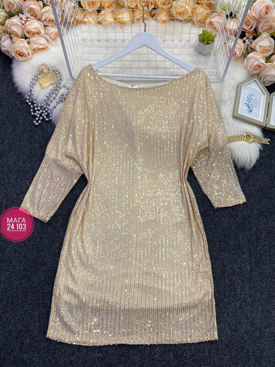 женское платье с блестками,женское серебристое платье с блестками,женское платье с пайетками,платье с пайетками,платье с блестками