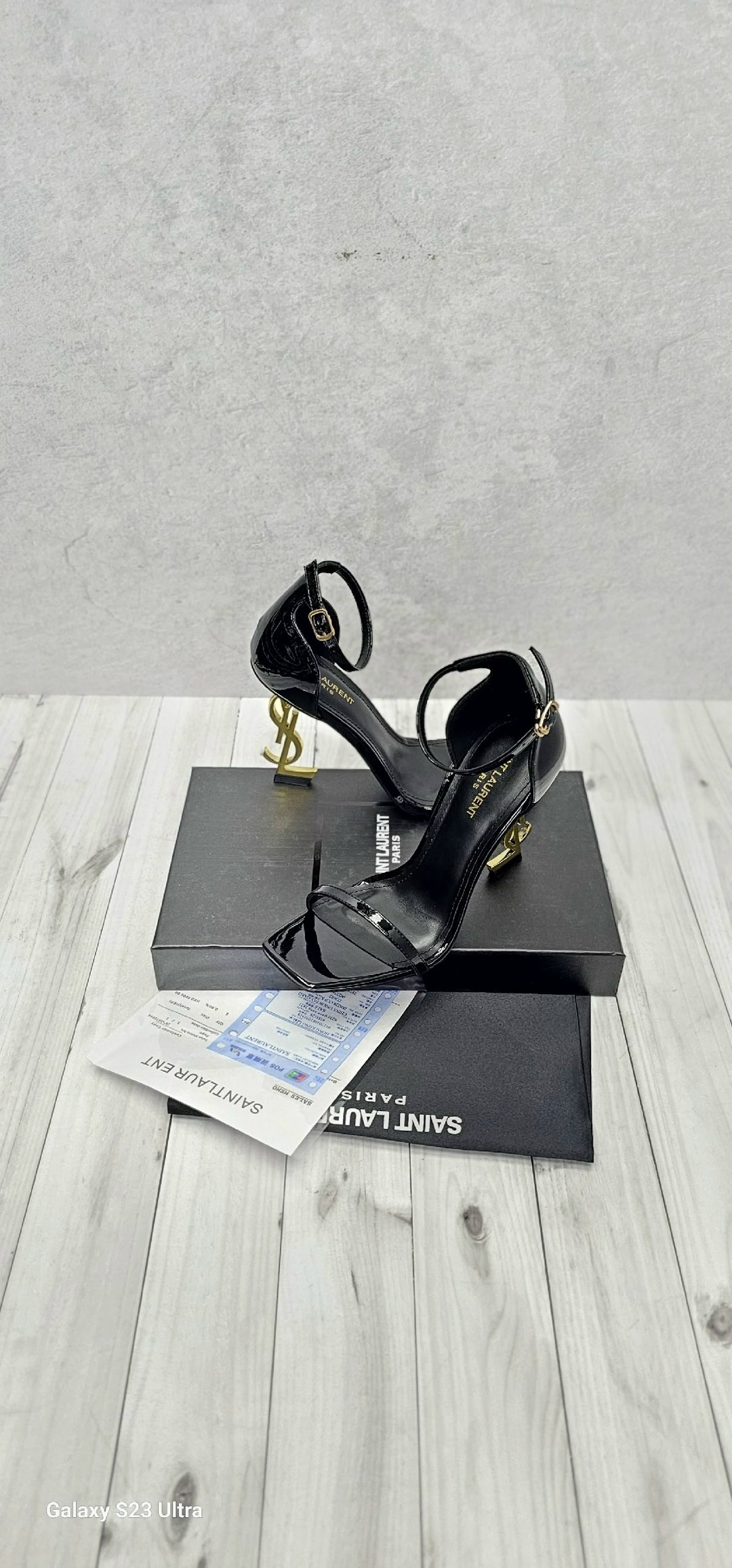 босоножки yves saint laurent,босоножки ysl,босоножки на каблуках,босоножки saint laurent,босоножки на шпильках