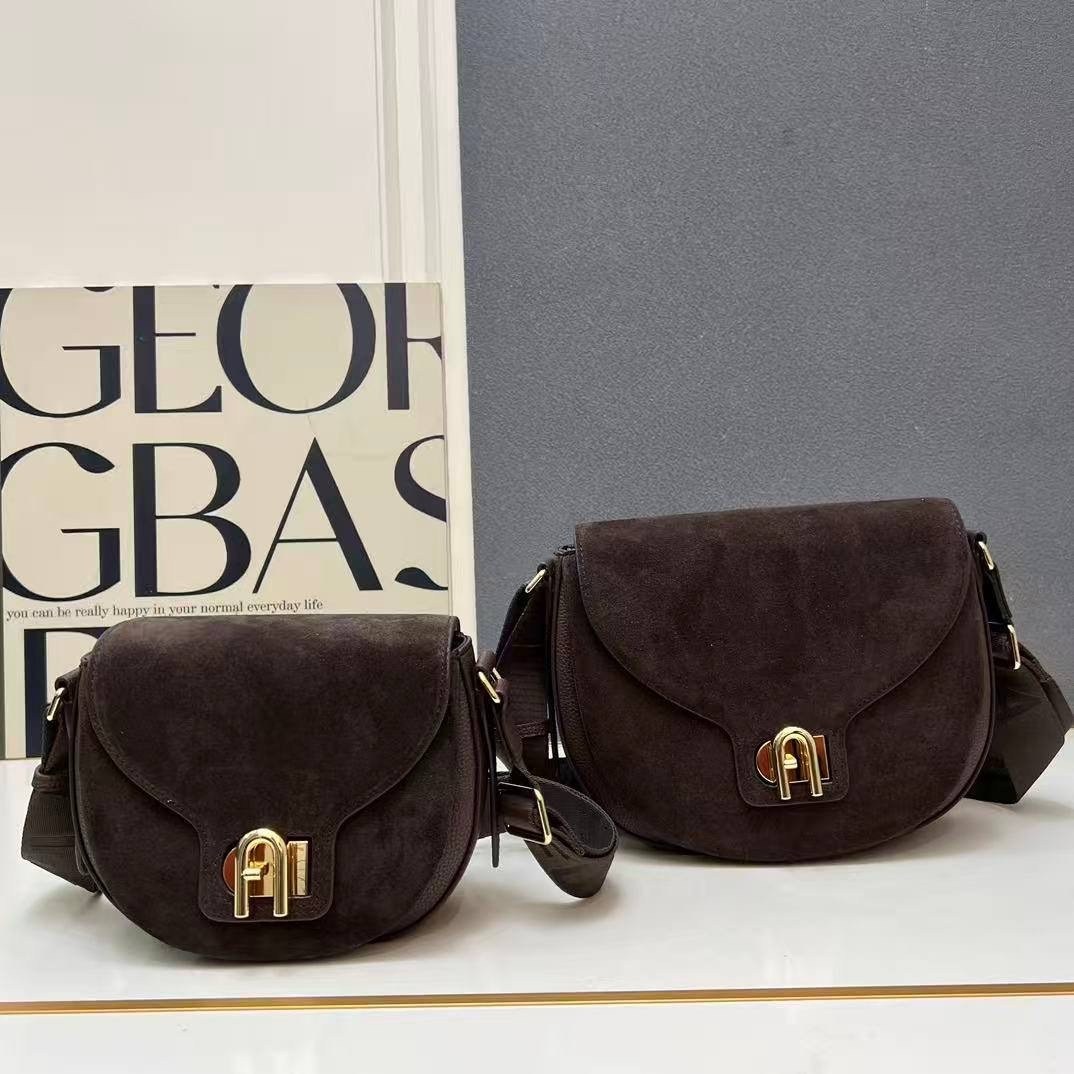 сумка замшевая,сумка,женская сумка,сумка на плечо седло замша,сумка coccinelle натуральная замша