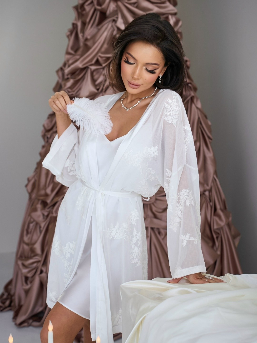 шелковый халат,женский халат,халат женский шелковый,халат пеньюар,халат belle femme белый