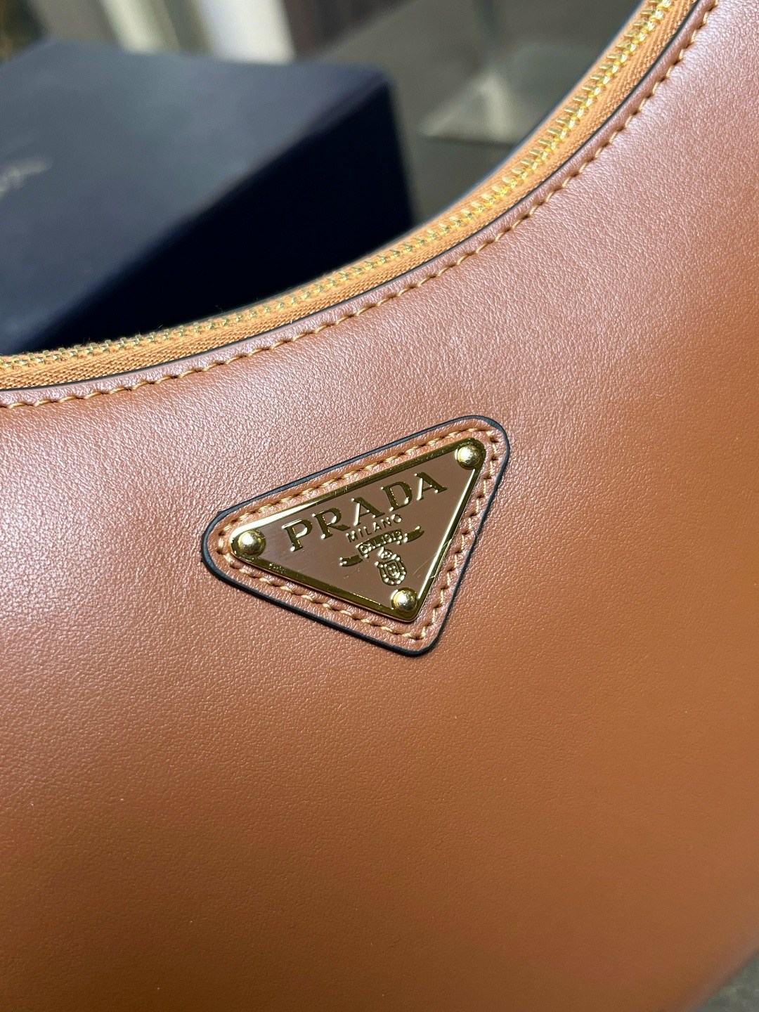 прада сумка,сумка prada,женская сумка prada,prada сумка на плечо,сумка