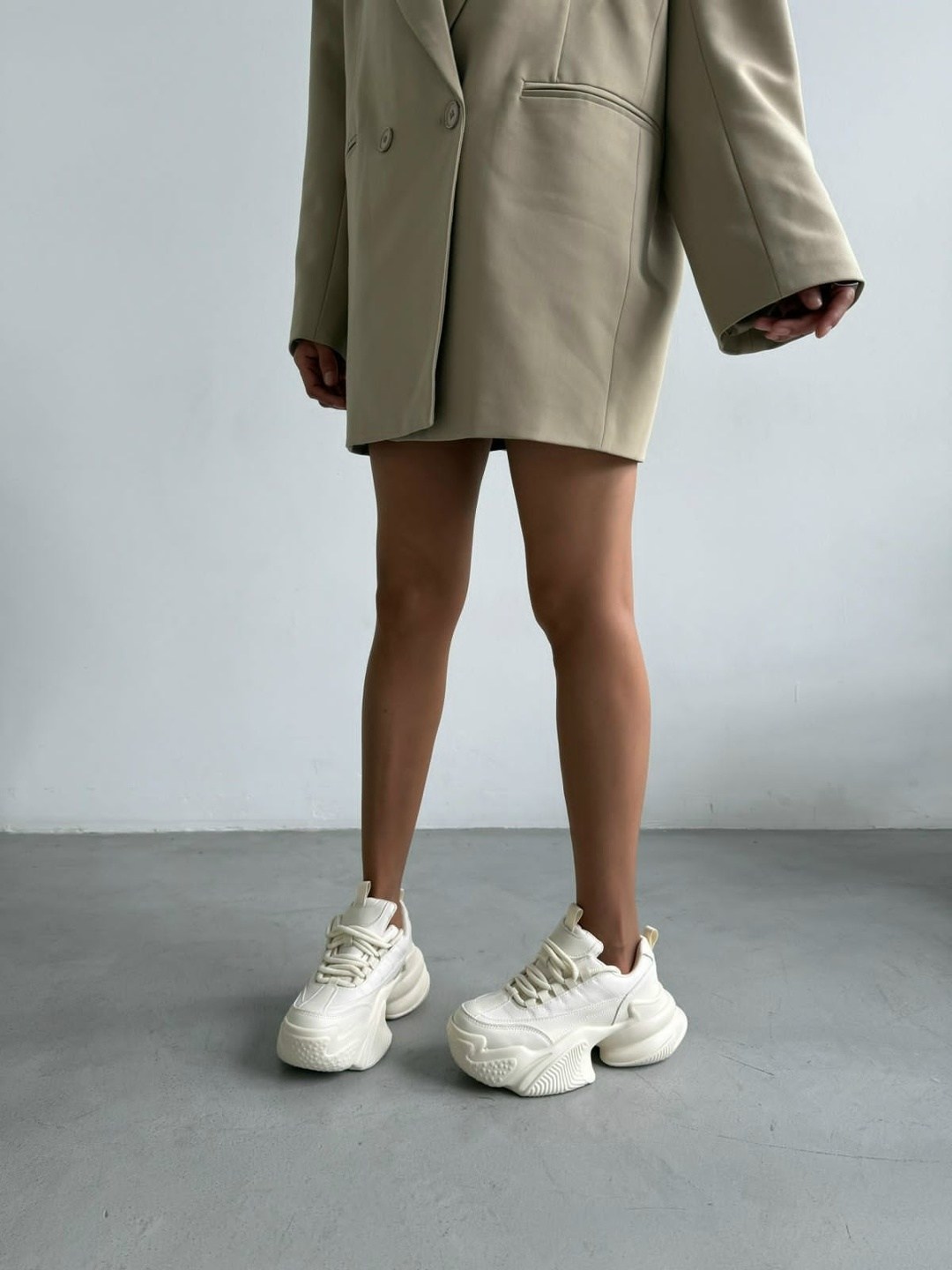 женские массивные кроссовки,массивные кроссовки,кроссовки женскиe,женские белые кроссовки,кроссовки эко кожа