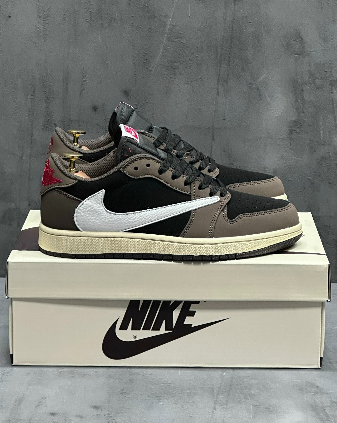 кроссовки nike air jordan 1 low travis scott,кроссовки nike travis scott x air jordan 1 low,nike air jordan 1 low travis scott,nike air jordan 1 low x travis scott,nike air jordan 1 travis scott