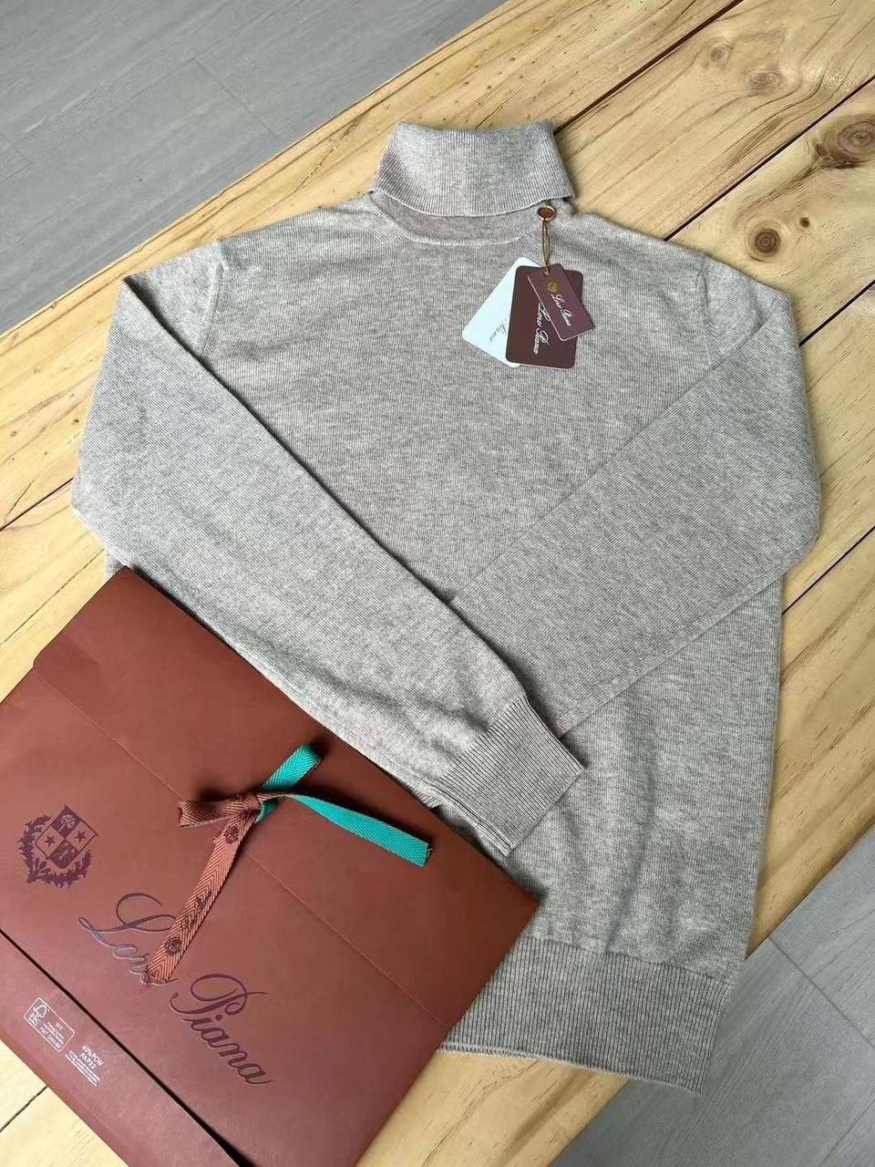 кашемировая водолазка loro piana,кашемировый свитер loro piana,водолазка кашемир,свитер loro piana,свитер из кашемира