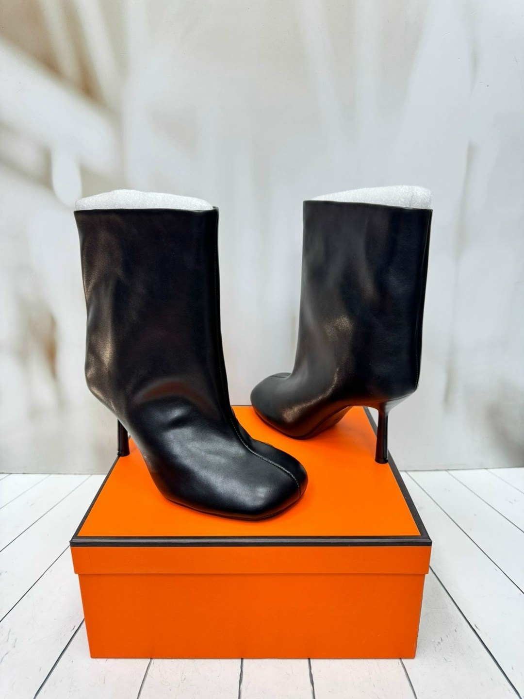 ботильоны женские, женская,кожаные ботильоны,ботильоны balenciaga,