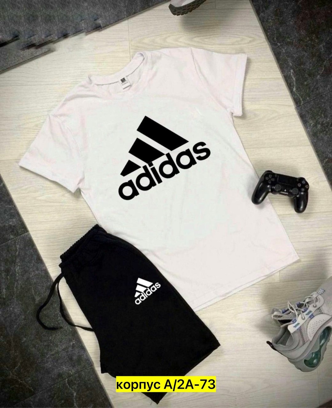 спортивные костюмы,спортивные костюмы мужские,костюм адидас красный с черным штаны и футболка,сток одежда