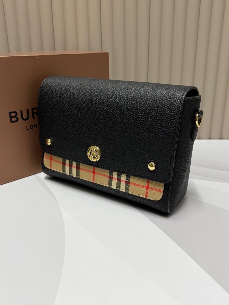 сумка burberry,сумка burberry crossbody bag,burberry сумка на плечо,burberry note medium сумка,сумка burberry женская