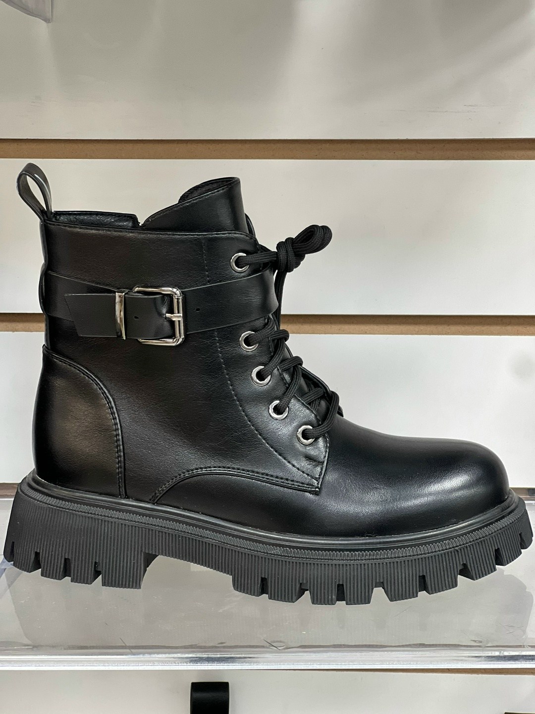 ,ботинки женские,зимняя женская ,зимние женские ботинки,женская