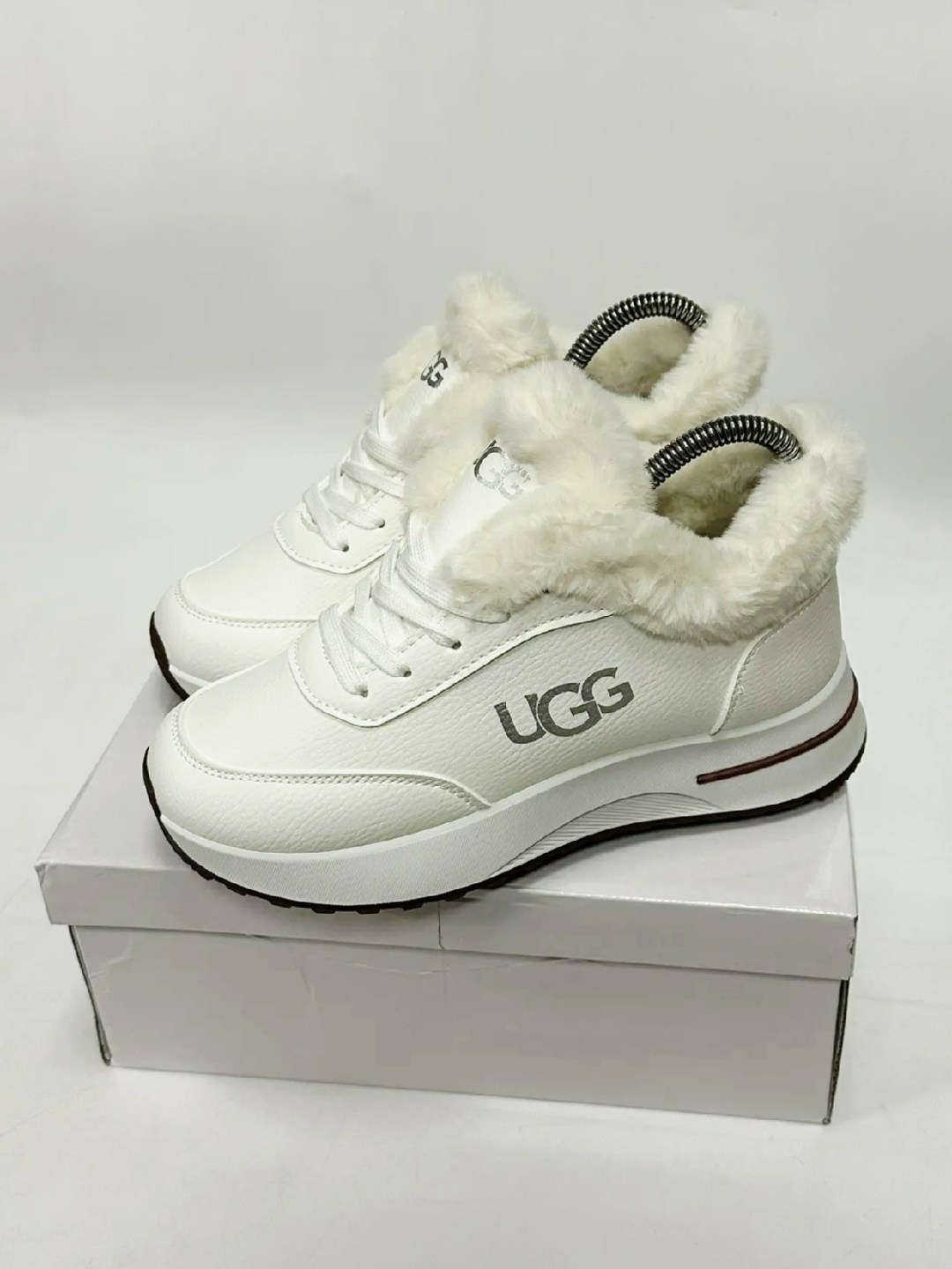 ,зимние кроссовки женские,ugg кроссовки зимние,женская ,кроссовки зимние