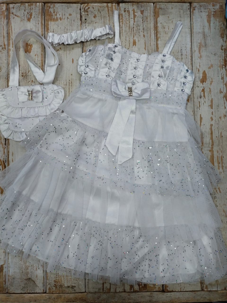 платье нарядное,платье снежинки для девочки,детские платья,нарядное платье для девочки,детское платье