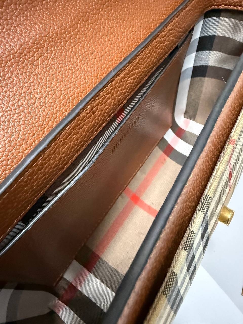 сумка burberry,сумка burberry crossbody bag,burberry сумка на плечо,burberry note medium сумка,сумка burberry женская