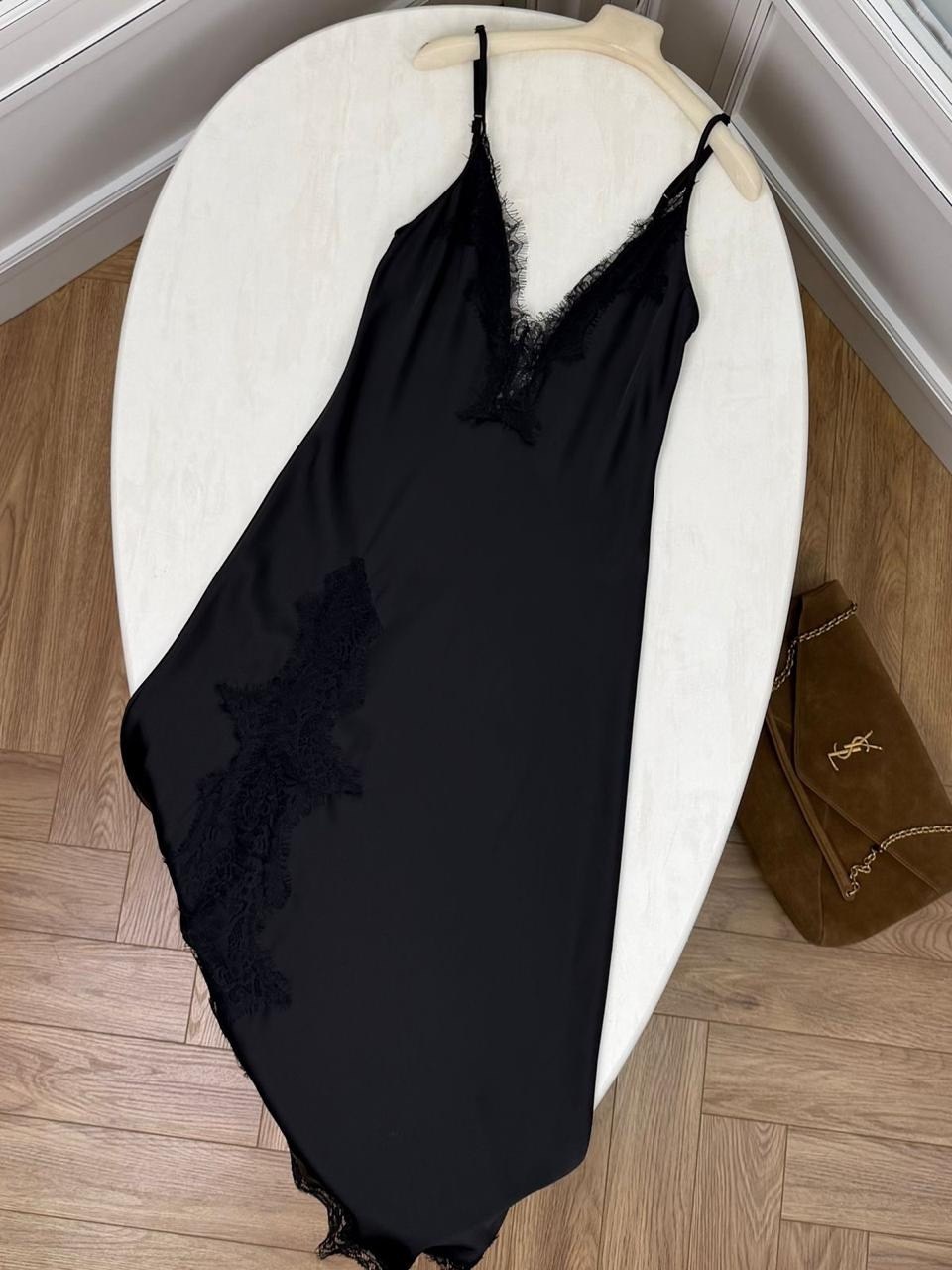 черное платье комбинация,шелковое платье комбинация,платье в бельевом стиле,бельевое платье,платье черное