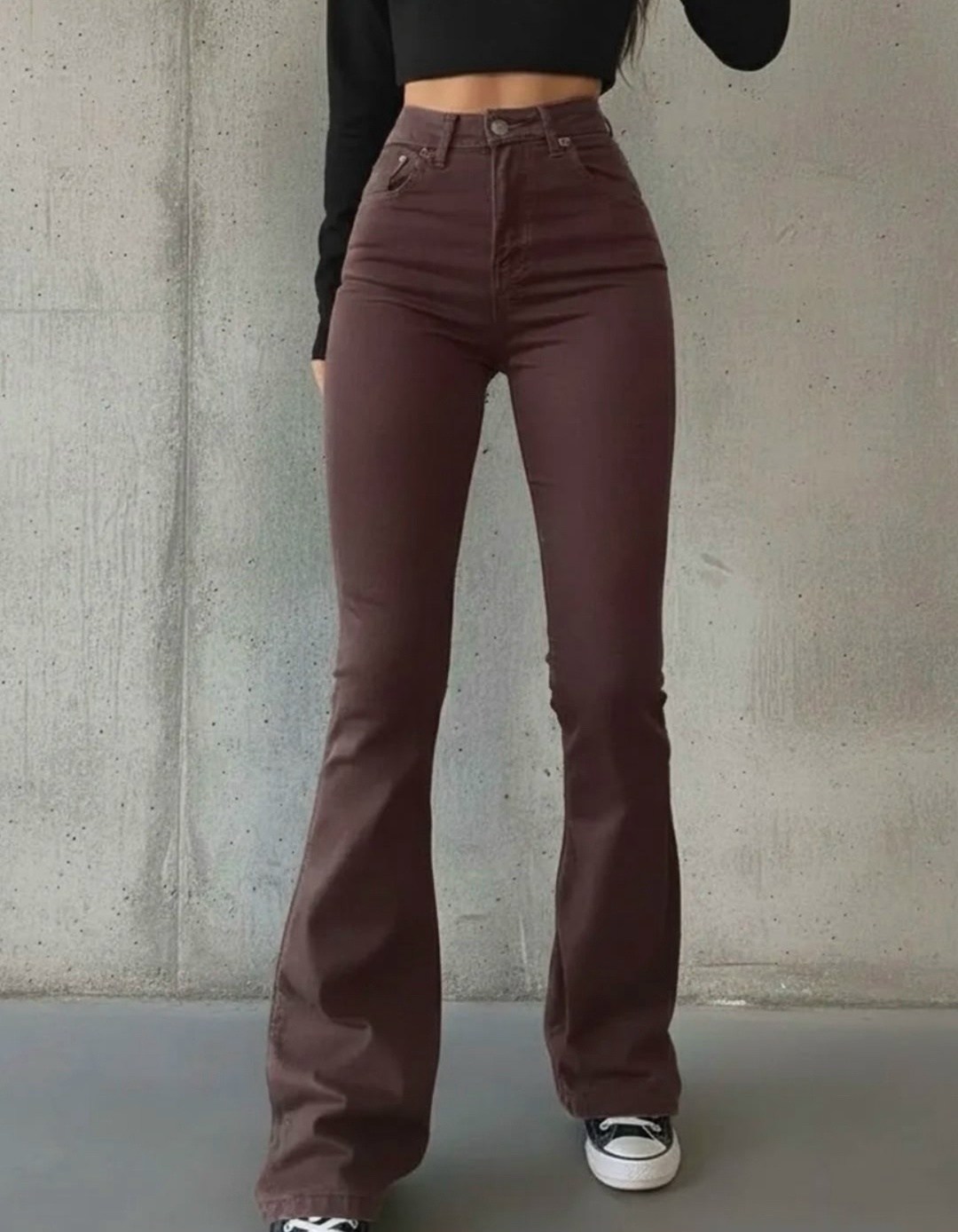 джинсы клеш женские,женские расклешенные джинсы,коричневые джинсы клеш женские,коричневые расклешенные джинсы,расклешенные джинсы