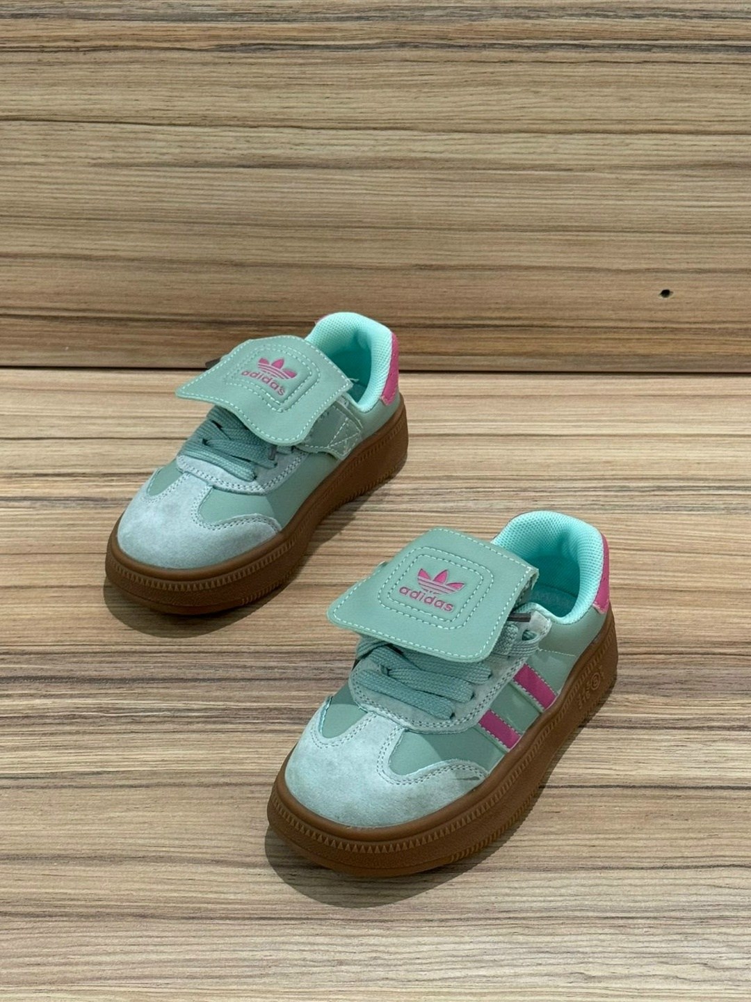 ,кроссовки adidas,женские кроссовки,кроссовки женские adidas,женская