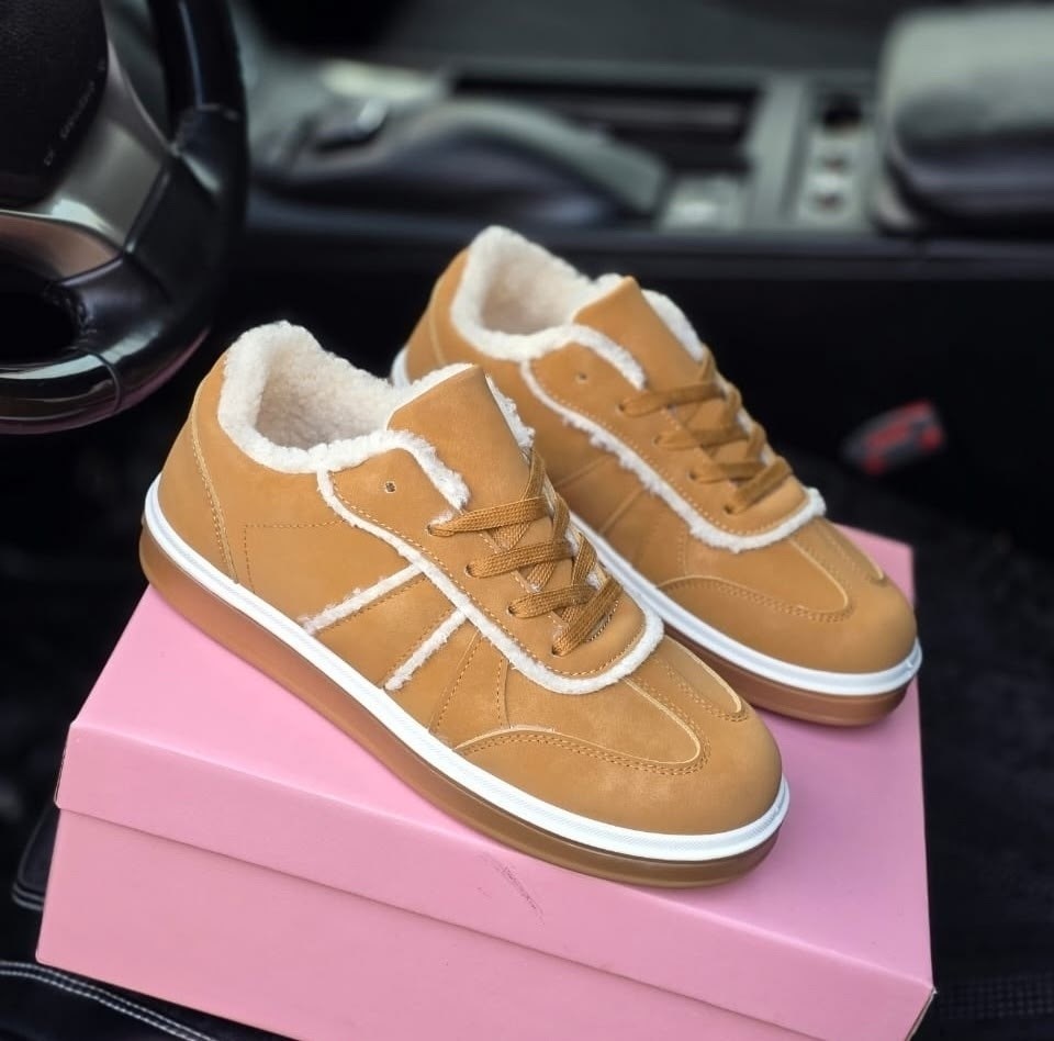 кеды натуральная кожа зимние замшевые серые reversal,женские кроссовки из замши loro piana серые,кроссовки замш,кроссовки loro piana,замшевые кроссовки